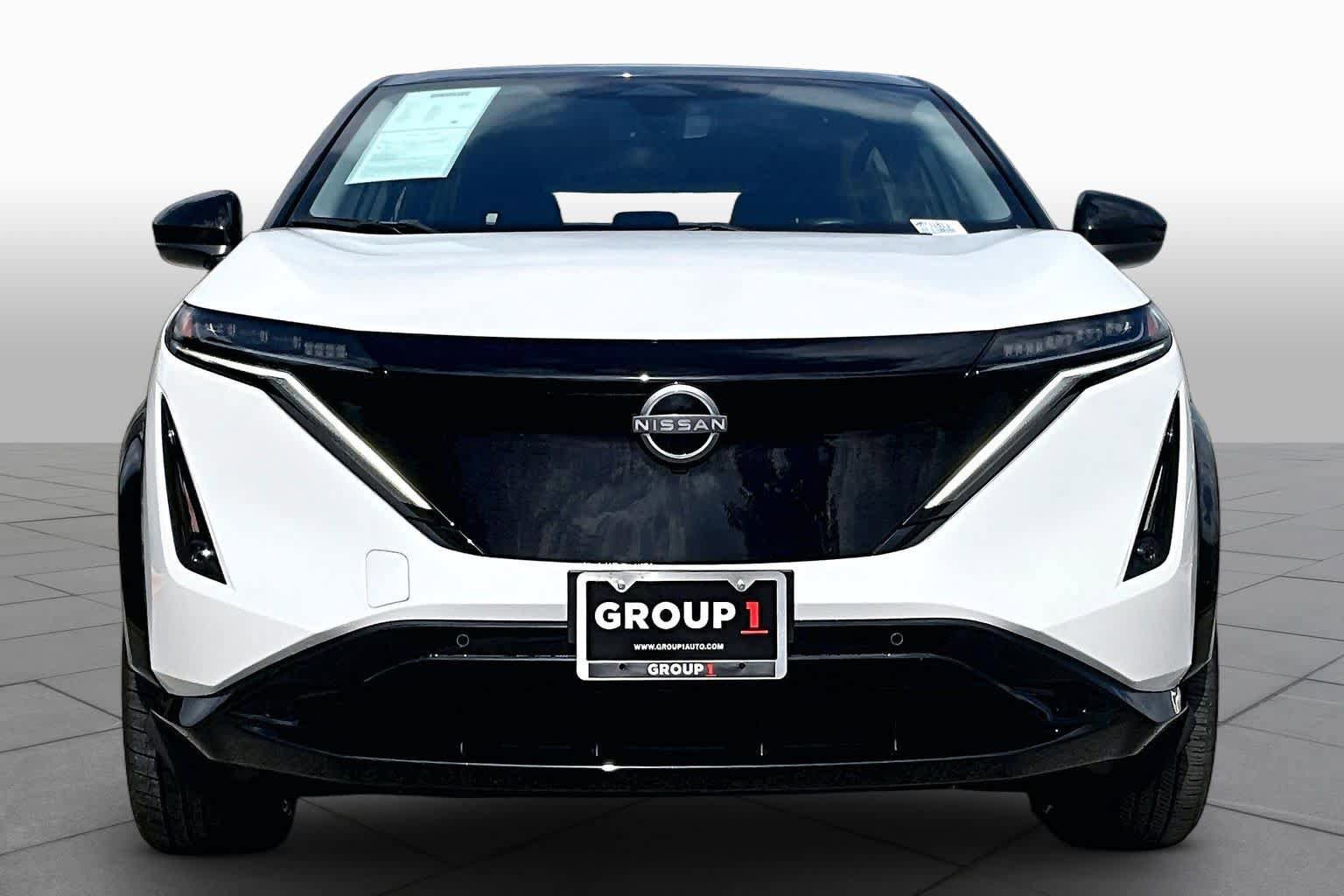 Used 2024 Nissan Ariya AWD image 3