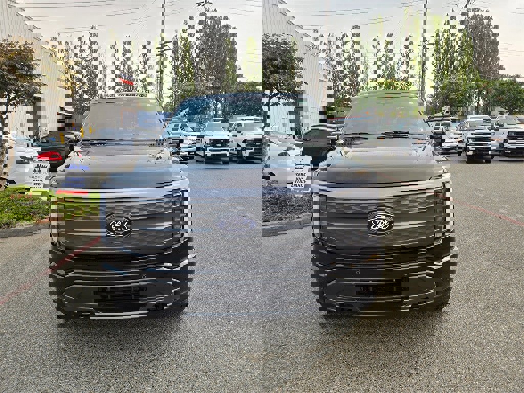 New 2025 Ford F150 Lightning Lariat image 2
