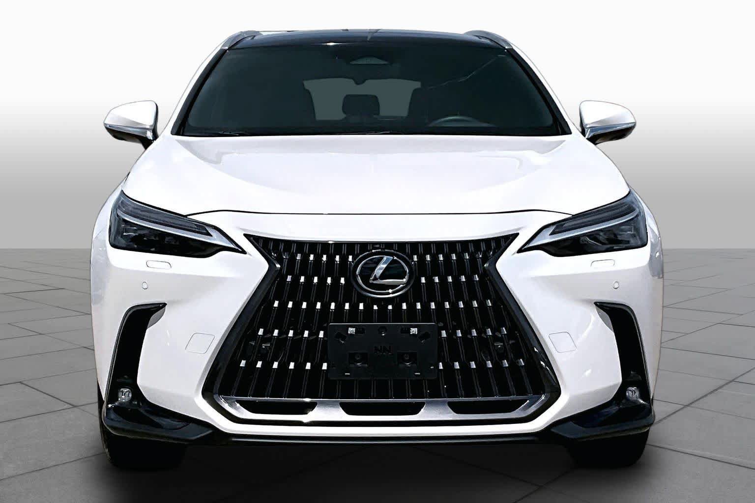 Certified 2025 Lexus NX 350 AWD w/ Accessory Package (K3) image 4
