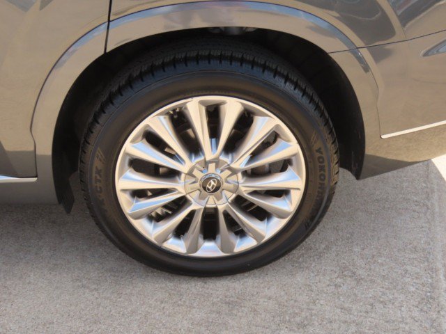 Used 2020 Hyundai Palisade Limited FWD image 16