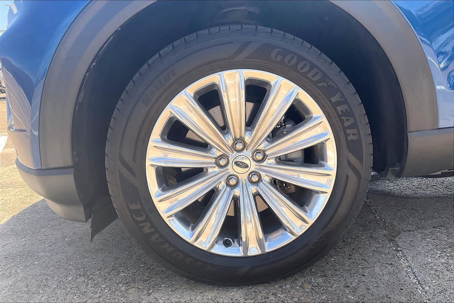 Used 2021 Ford Explorer Limited AWD/4WD image 8