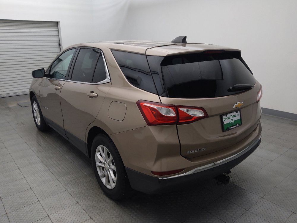 Used 2019 Chevrolet Equinox LT w/ Driver Convenience Package FWD image 5