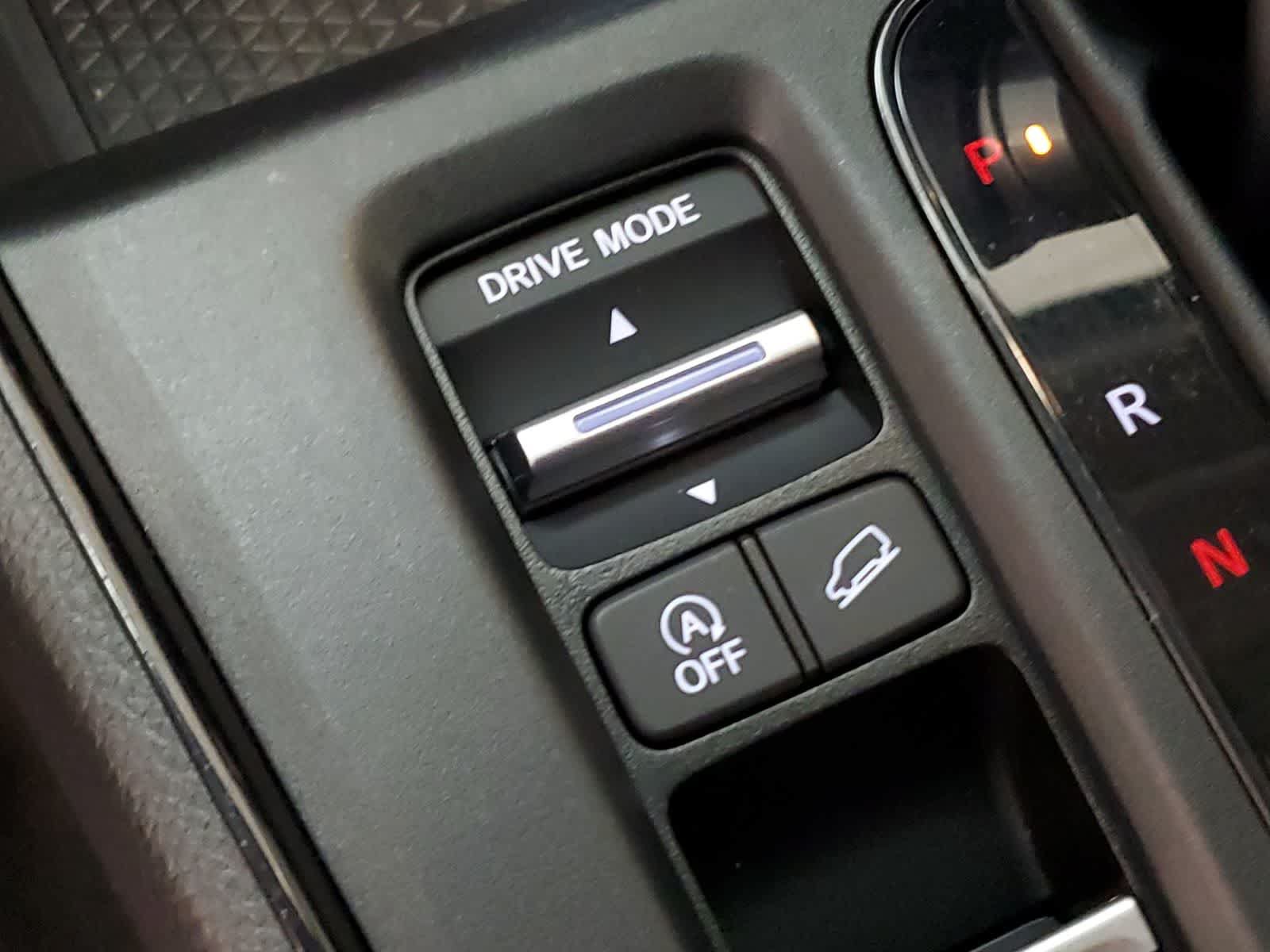 Certified 2025 Honda CR-V LX image 29