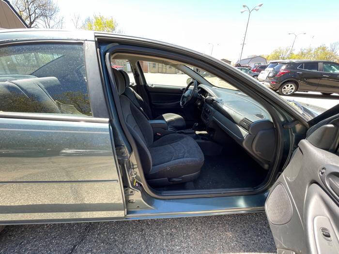 Used 2006 Dodge Stratus SXT w/ Protection Value Pkg FWD image 29