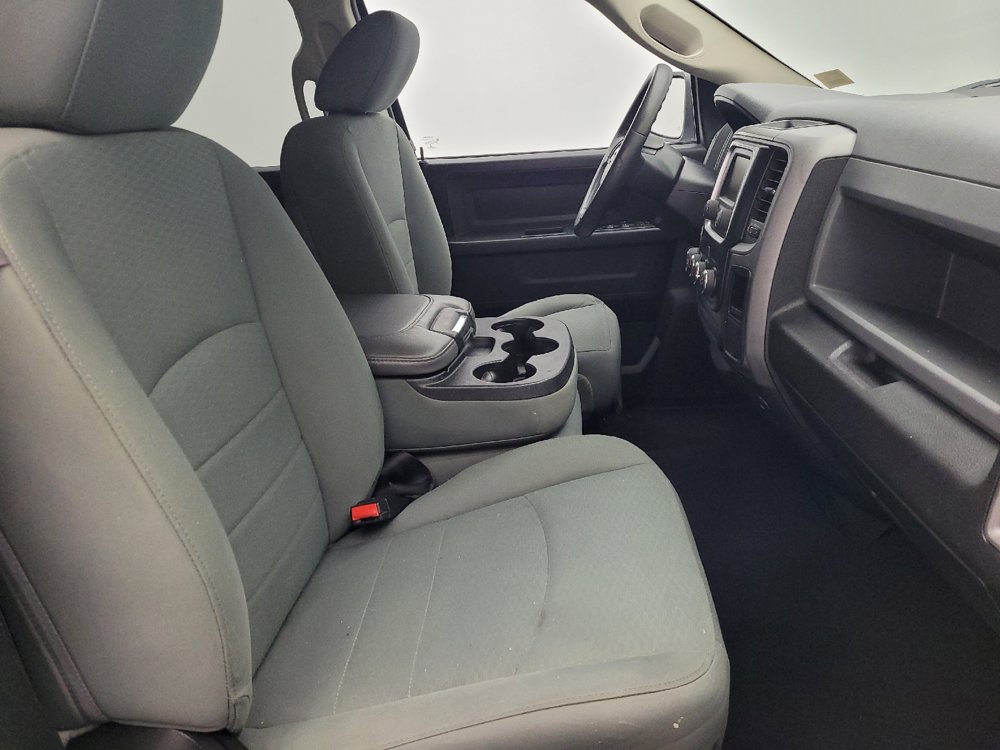 Used 2018 RAM 1500 Express AWD/4WD image 21