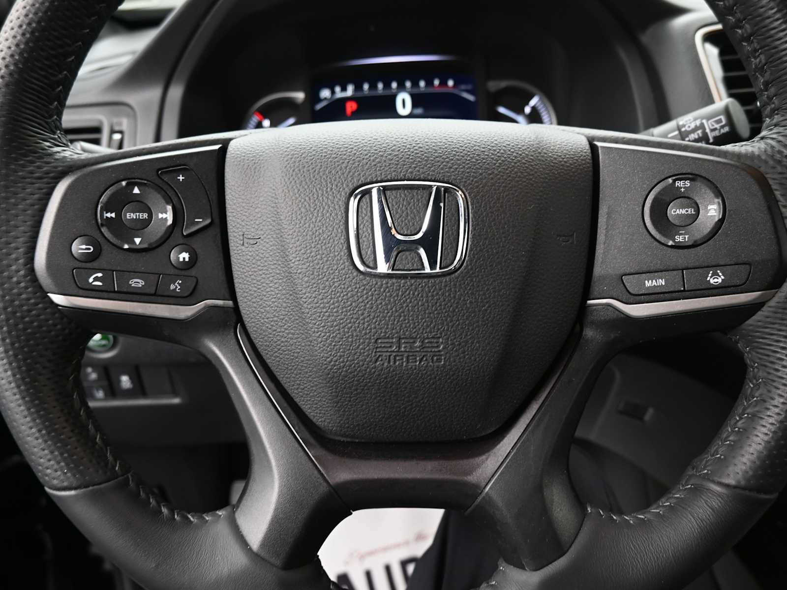 Used 2024 Honda Passport EX-L image 6