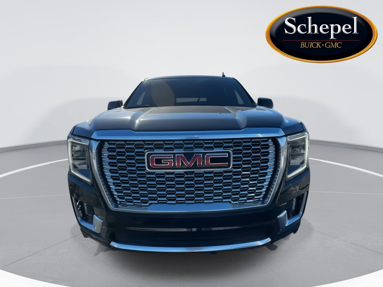 Certified 2024 GMC Yukon Denali w/ Max Trailering Package AWD/4WD image 3