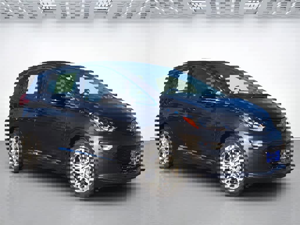 Used 2020 Chevrolet Bolt LT image 8