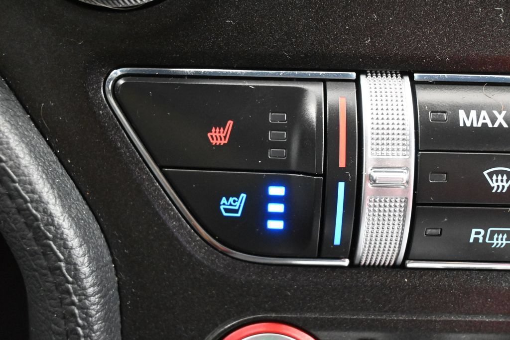 Used 2020 Ford Mustang GT Premium w/ Equipment Group 401A RWD image 22