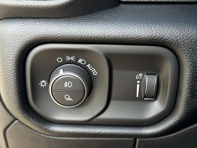 Used 2022 RAM 1500 Big Horn RWD image 51