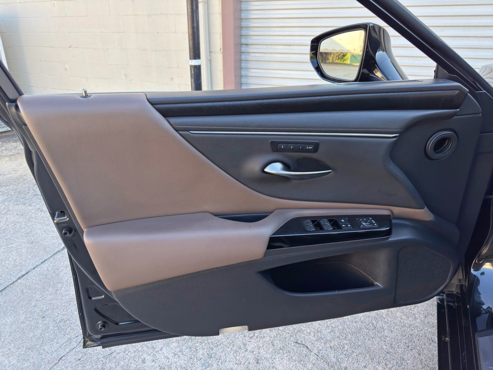 Used 2022 Lexus ES 350 w/ Premium Package FWD image 42