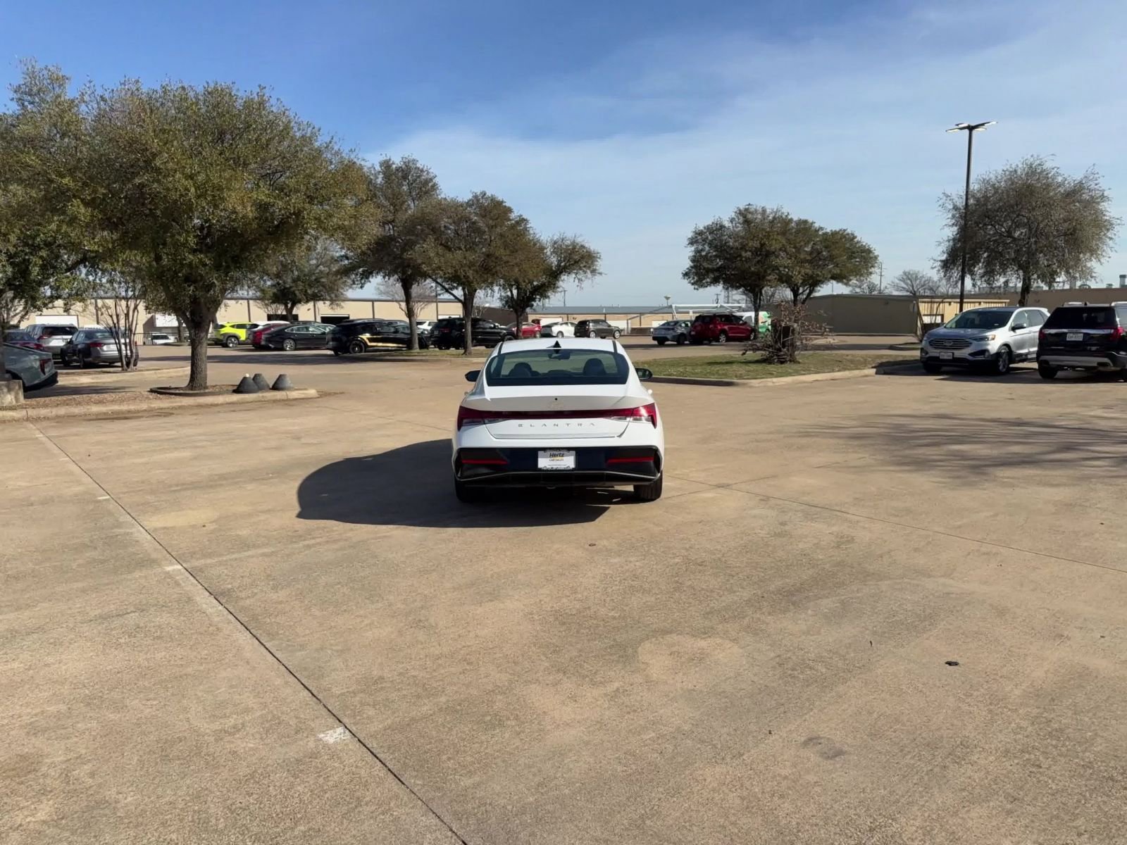 Used 2025 Hyundai Elantra SEL image 16