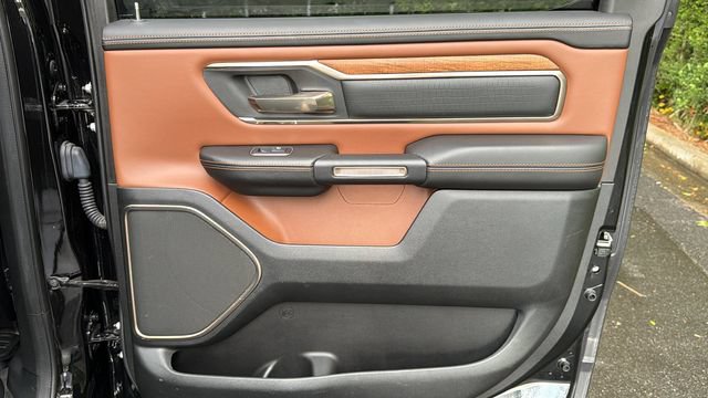 Used 2019 RAM 1500 Limited AWD/4WD image 16