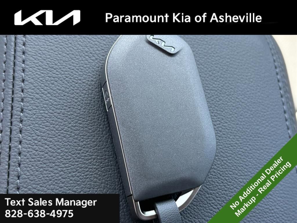 New 2026 Kia Sportage EX image 27