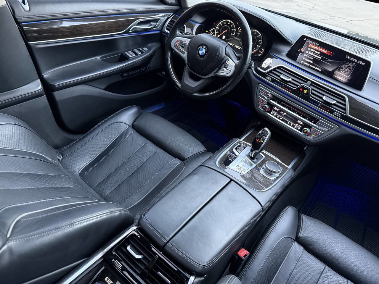 Used 2016 BMW 750i xDrive image 35