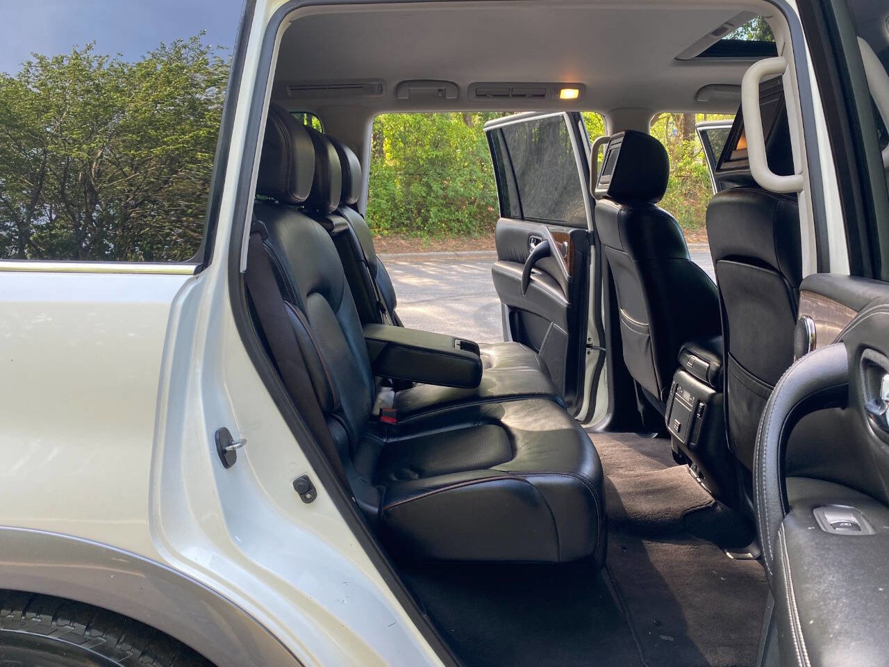 Used 2017 Nissan Armada Platinum RWD image 67
