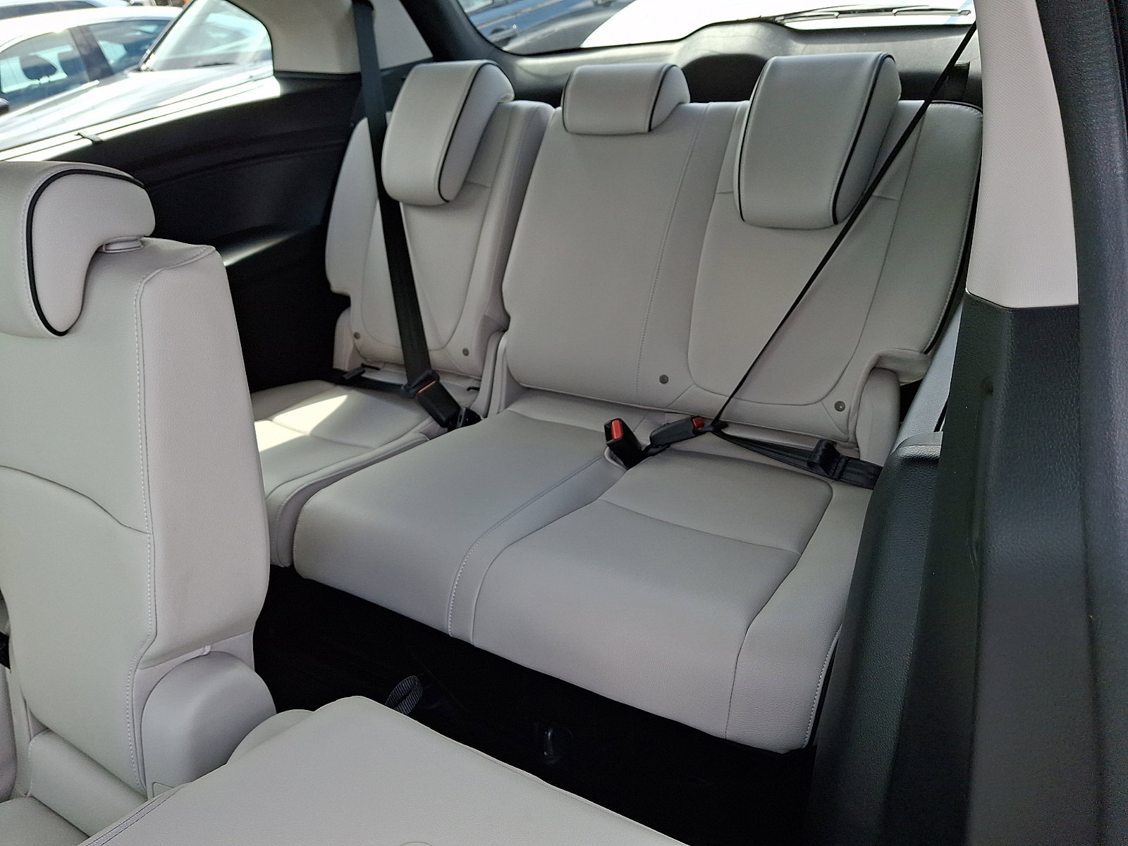 New 2026 Honda Odyssey Touring image 6