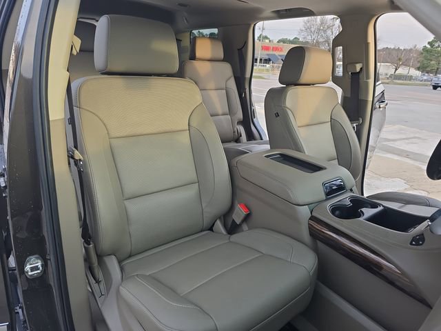 Used 2019 GMC Yukon SLT w/ Premium Edition image 10