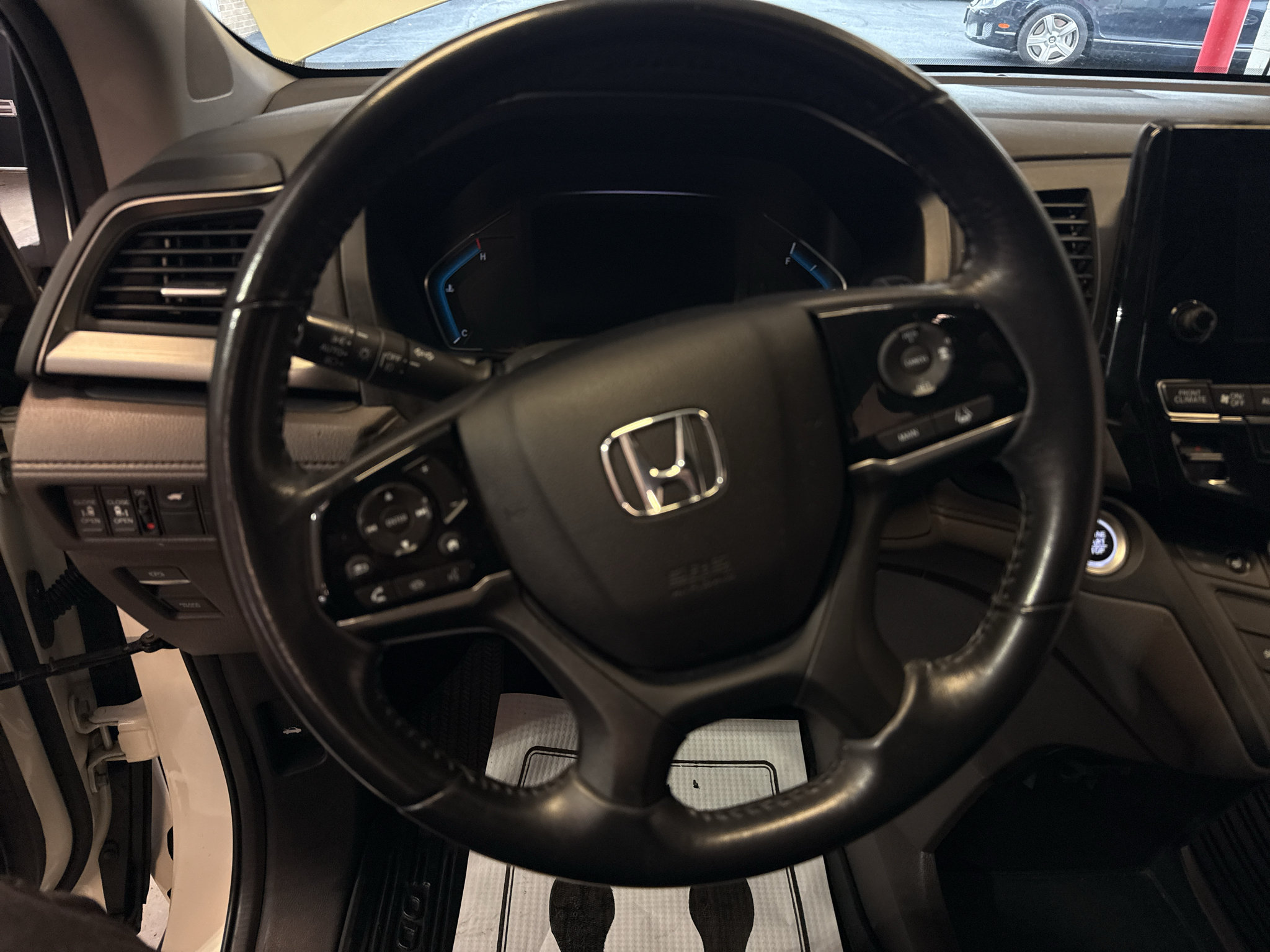 Used 2019 Honda Odyssey EX-L image 18