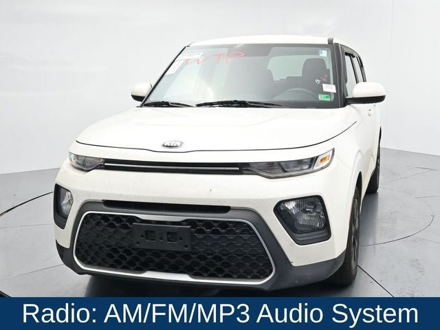 Used 2021 Kia Soul LX FWD image 4