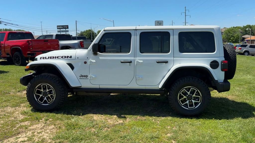 Used 2026 Jeep Wrangler Unlimited Rubicon AWD/4WD image 4