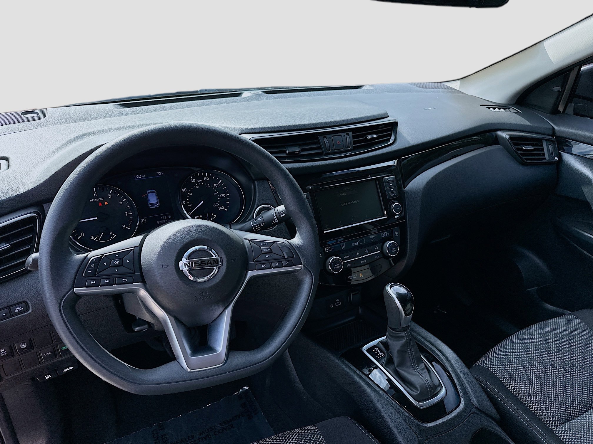 Used 2020 Nissan Rogue Sport SV image 9