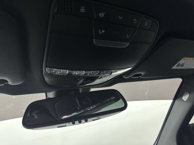 Used 2019 Mercedes-Benz GLC 300 4MATIC image 9