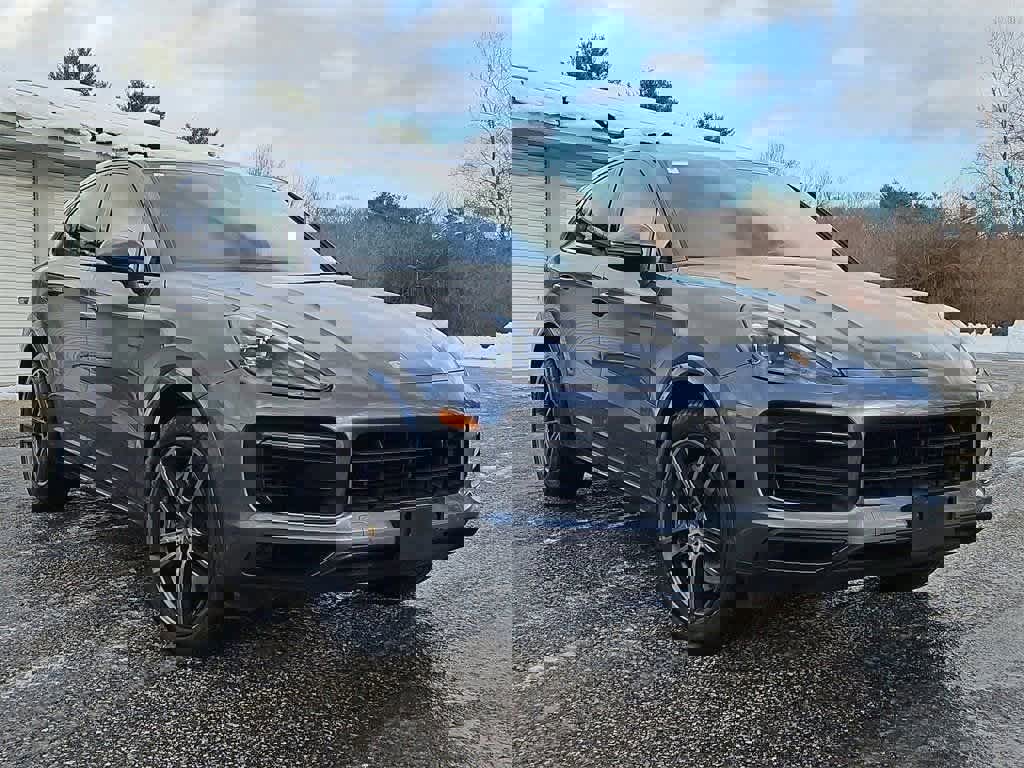 Certified 2022 Porsche Cayenne image 9
