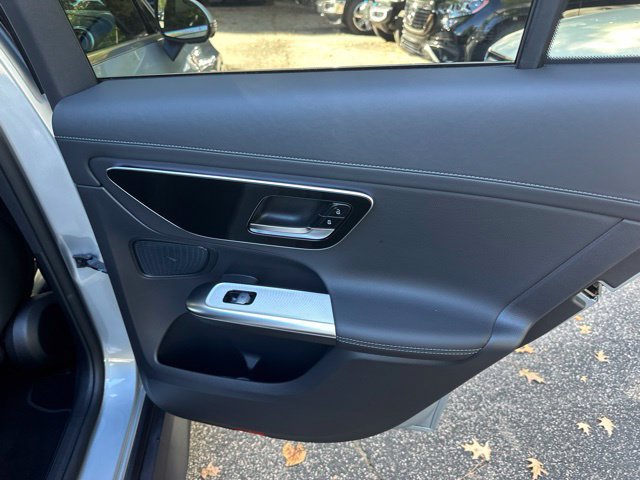 Used 2026 Mercedes-Benz GLC 300 4MATIC image 16