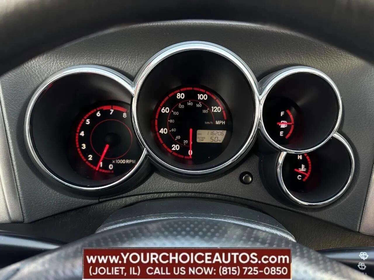 Used 2004 Toyota Matrix image 37