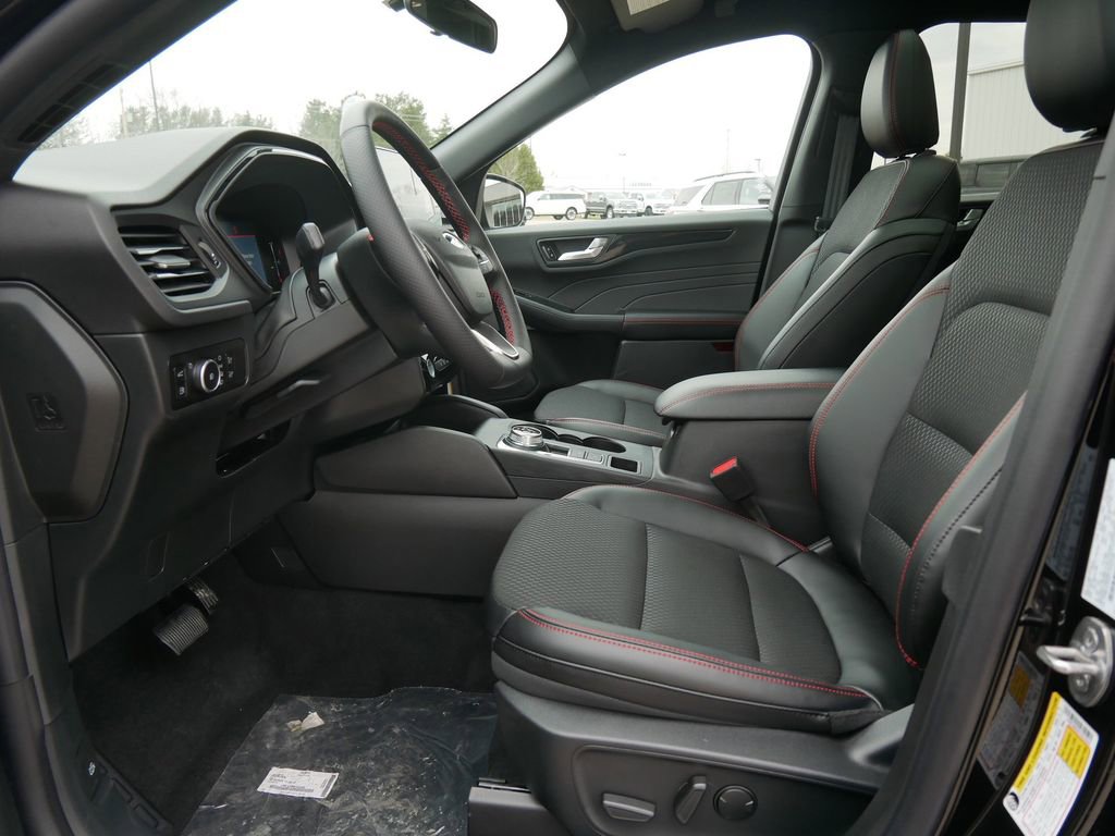 New 2026 Ford Escape ST-Line Select w/ Tech Pack #1 AWD/4WD image 10
