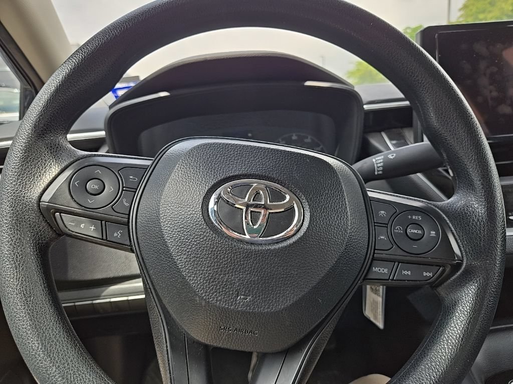 Used 2024 Toyota Corolla LE FWD image 14