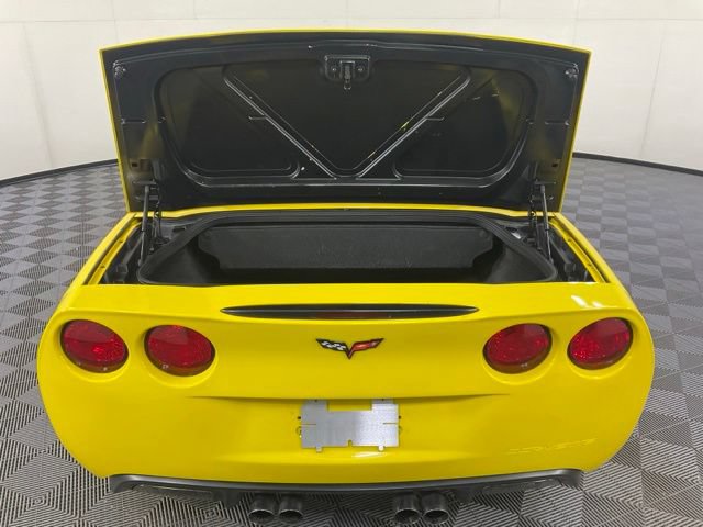 Used 2007 Chevrolet Corvette Convertible w/ Preferred Equipment Group RWD image 28