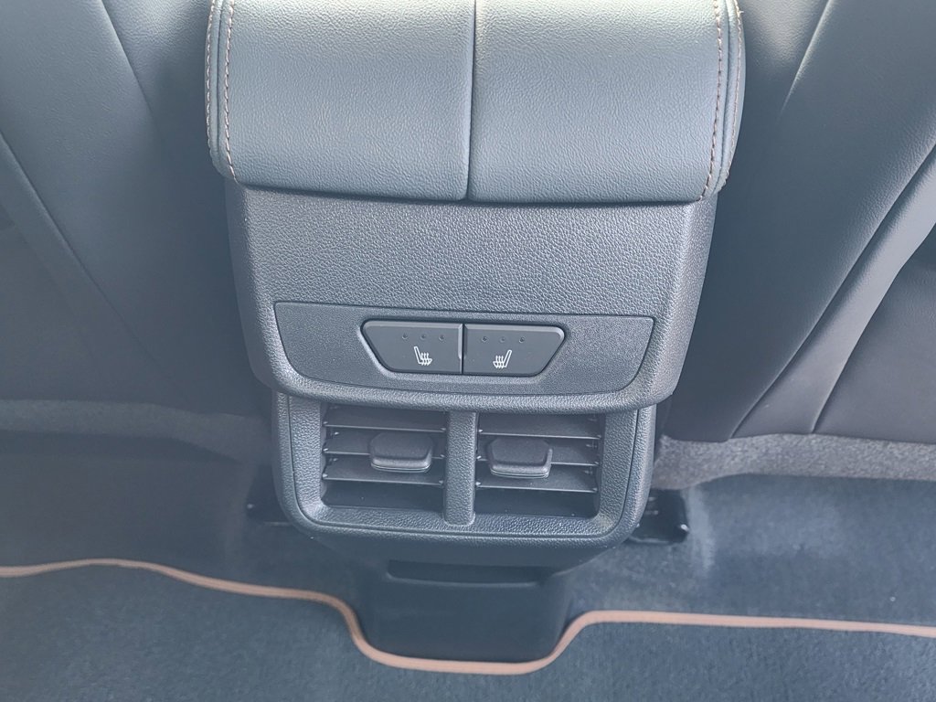 New 2026 GMC Terrain AT4 w/ Convenience Package III image 48