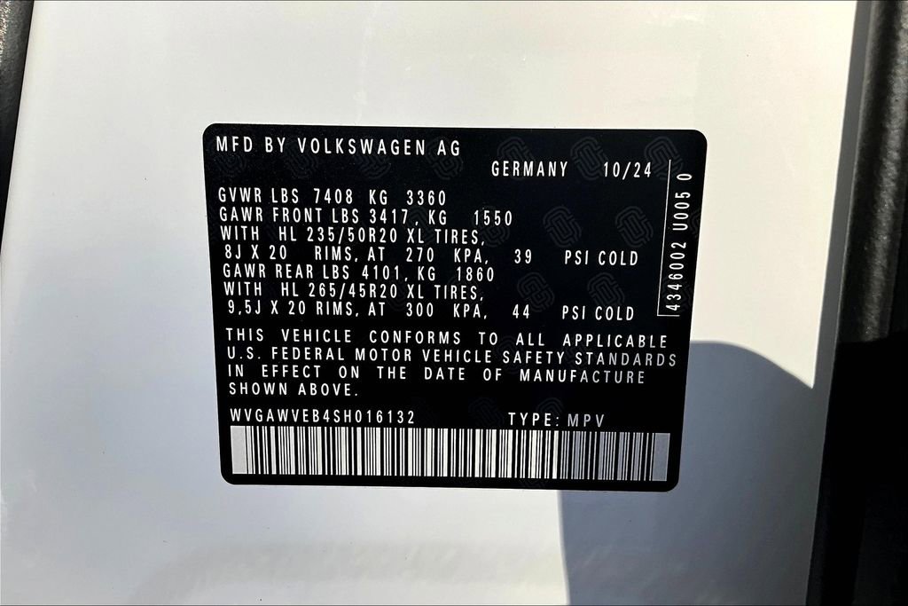 Certified 2025 Volkswagen ID. Buzz Pro S image 21