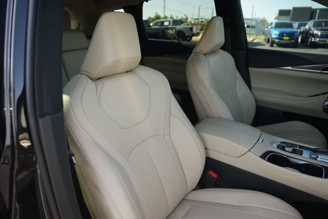 Used 2023 INFINITI QX60 Luxe w/ Cargo Package AWD/4WD image 22