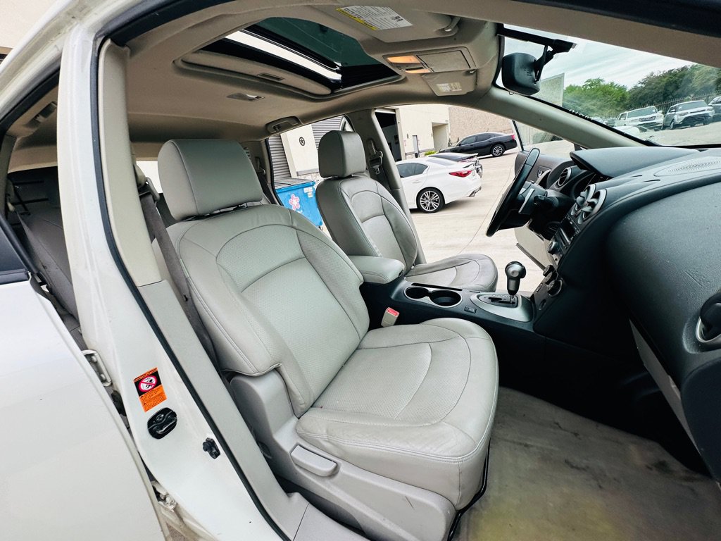 Used 2008 Nissan Rogue SL w/ Premium Pkg AWD/4WD image 25