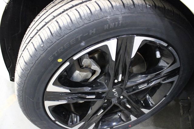 Used 2022 Kia K5 GT-Line w/ GT-Line FWD Premium Package image 38