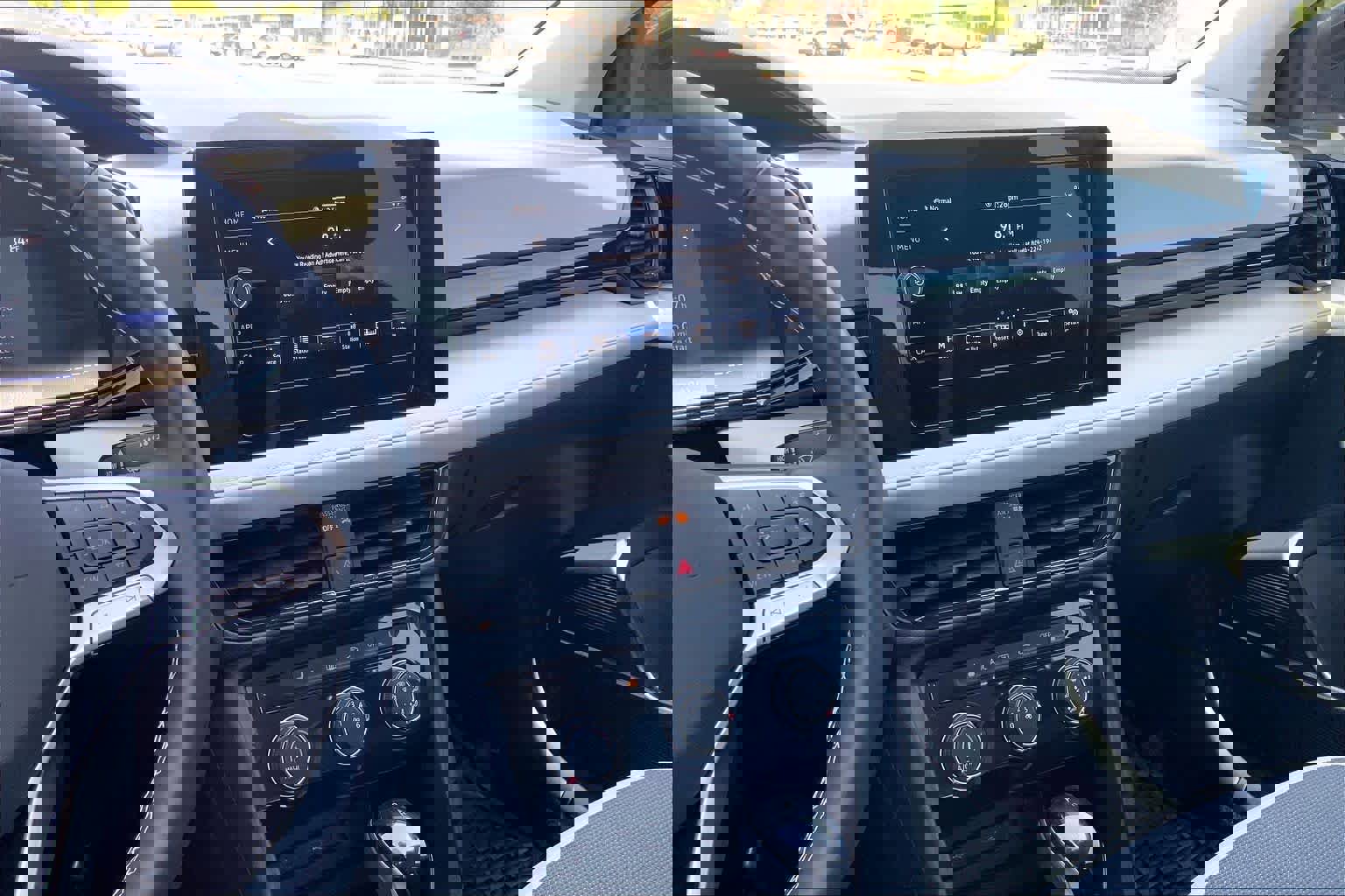 Used 2025 Volkswagen Taos S AWD/4WD image 7