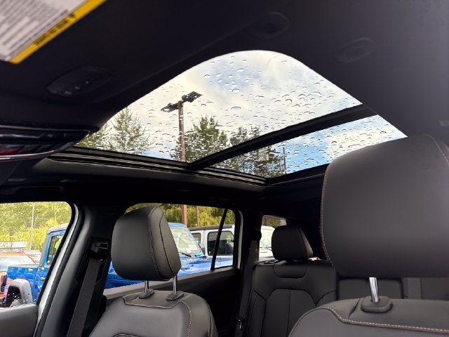 New 2026 Jeep Cherokee Overland AWD/4WD image 27