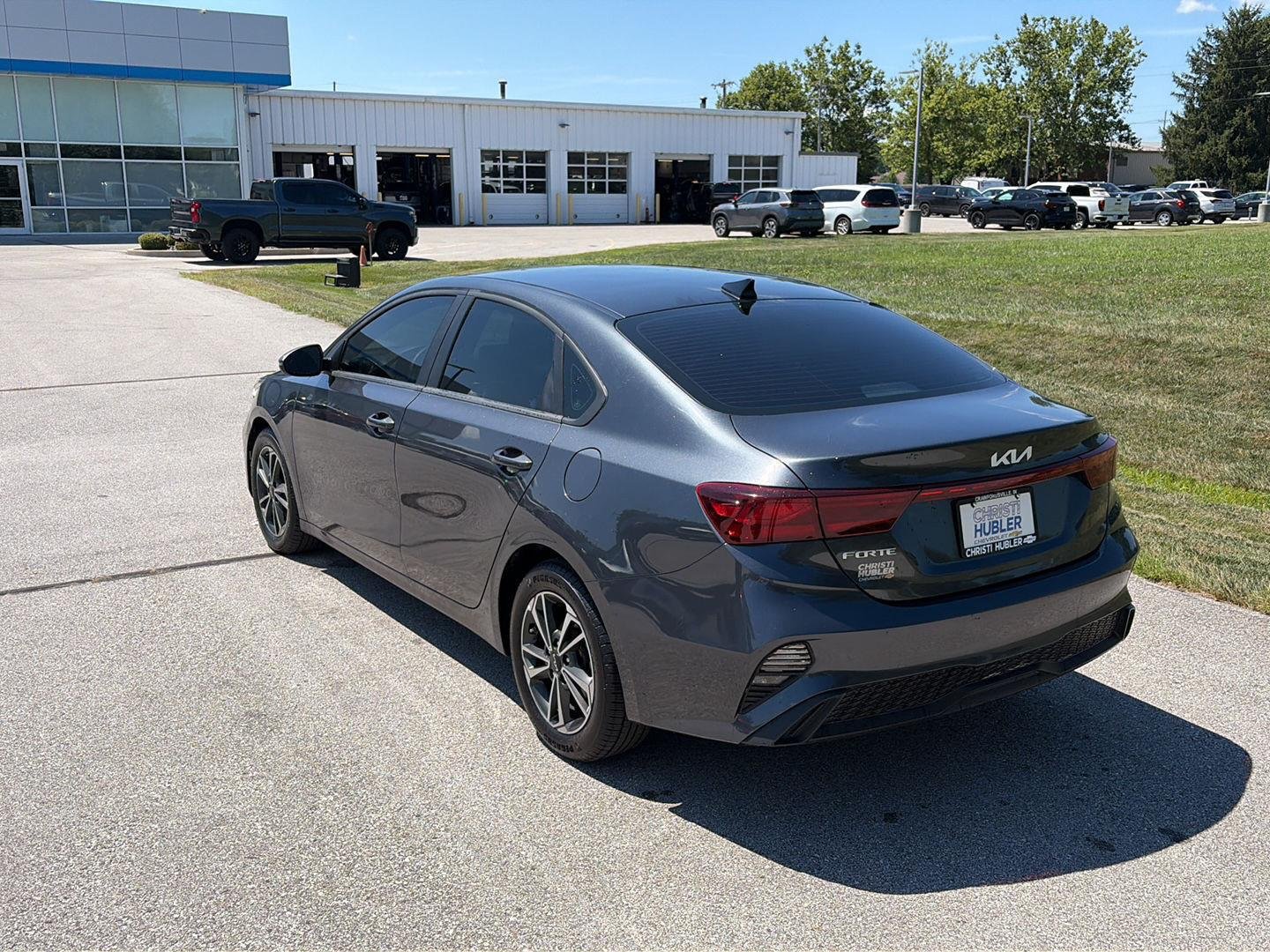 Used 2024 Kia Forte LXS w/ LXS Technology Package FWD image 3