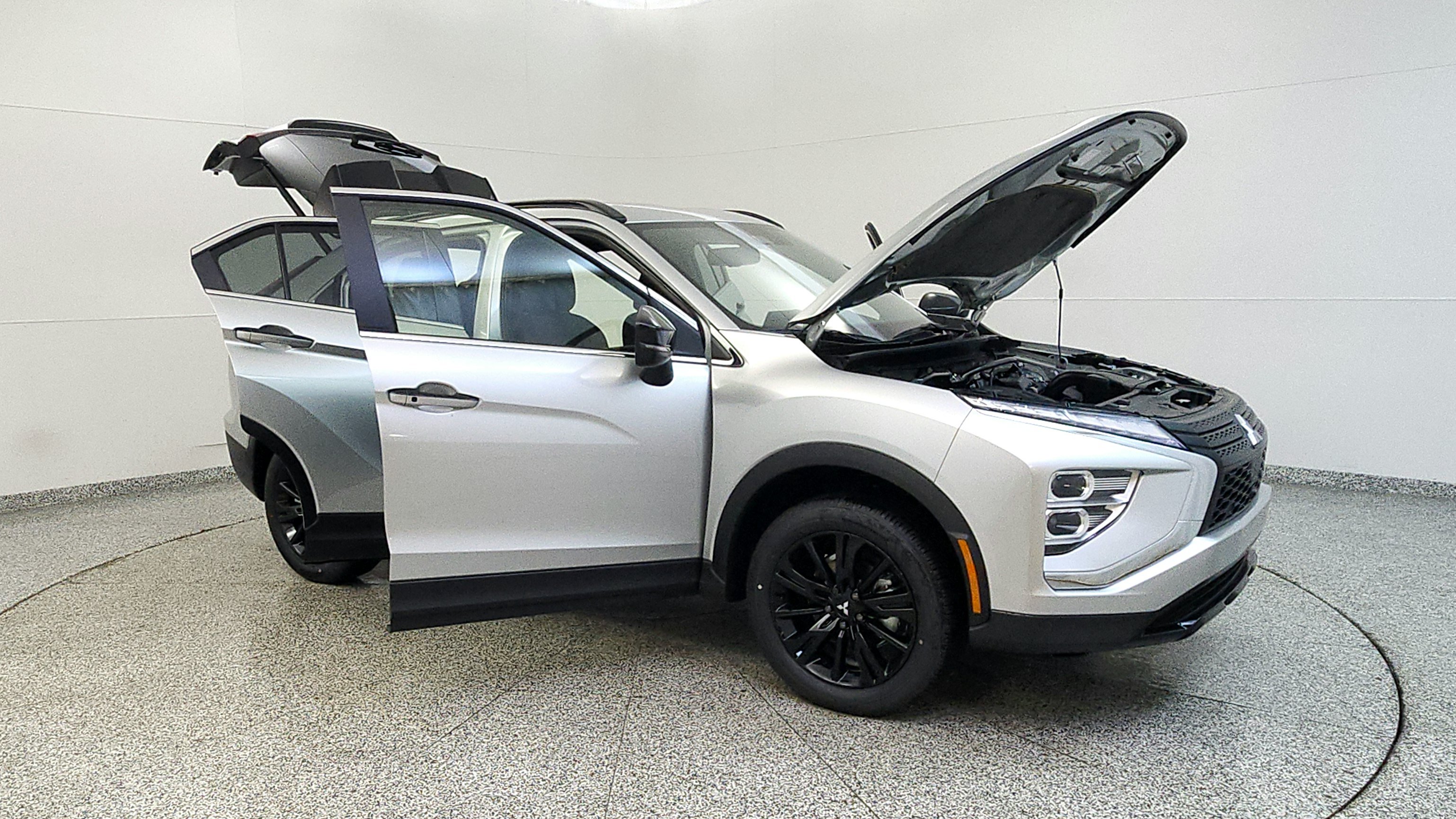 Used 2025 Mitsubishi Eclipse Cross AWD image 12