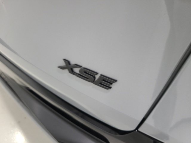 Certified 2026 Toyota Sienna XSE AWD/4WD image 9