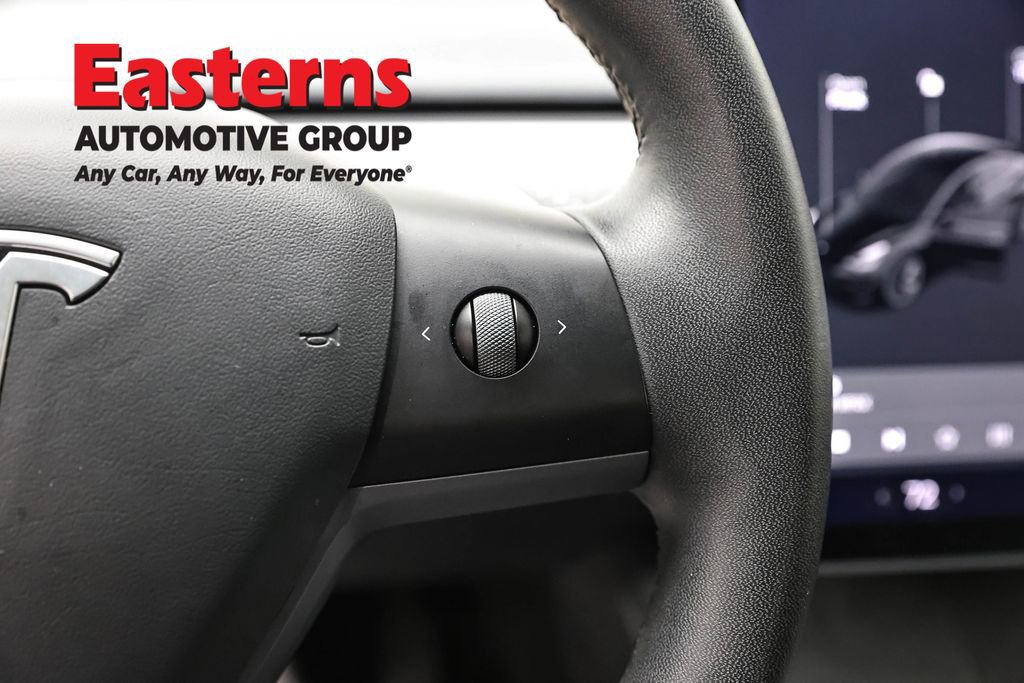 Used 2021 Tesla Model 3 Standard Range Plus image 16