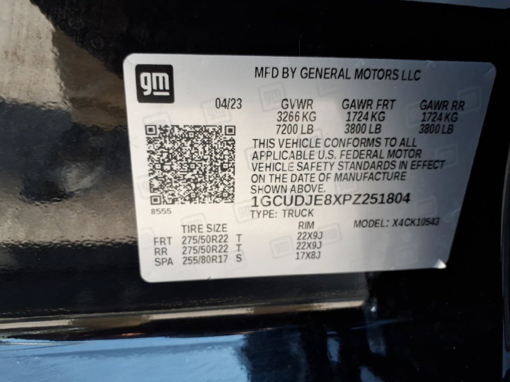 Certified 2023 Chevrolet Silverado 1500 High Country w/ Technology Package AWD/4WD image 25
