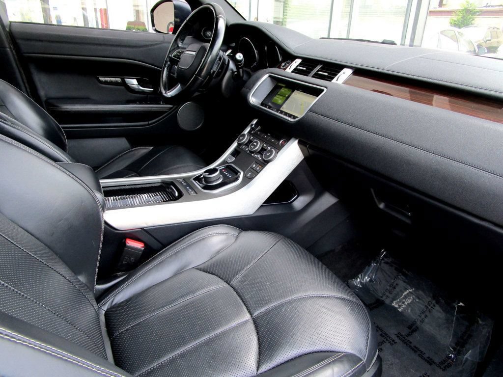 Used 2017 Land Rover Range Rover Evoque HSE AWD/4WD image 15
