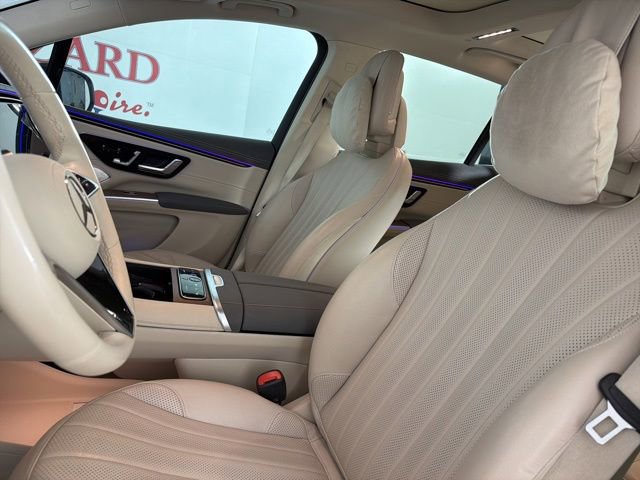 Used 2023 Mercedes-Benz EQS 580 4MATIC SUV image 11
