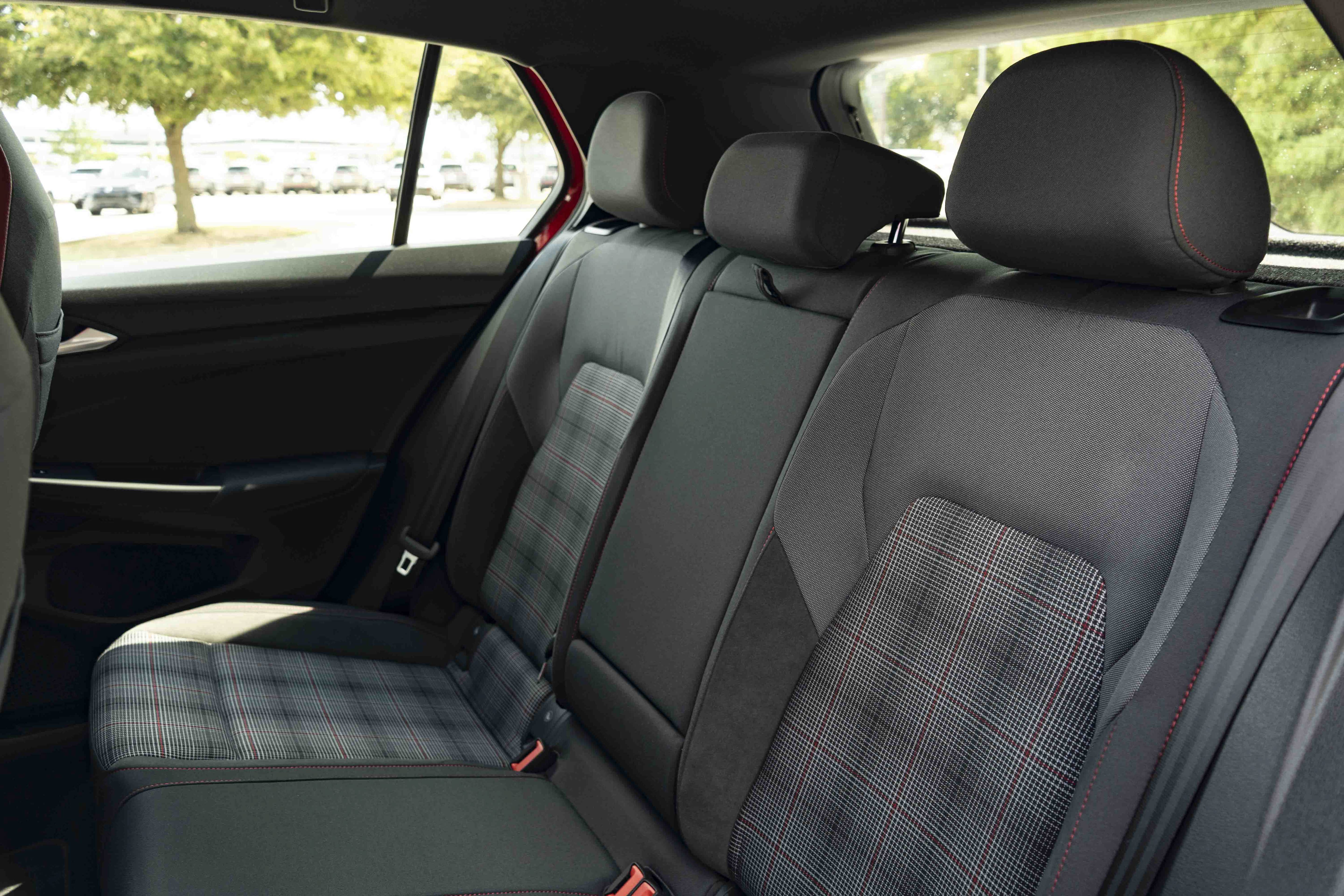 Certified 2026 Volkswagen GTI S FWD image 18