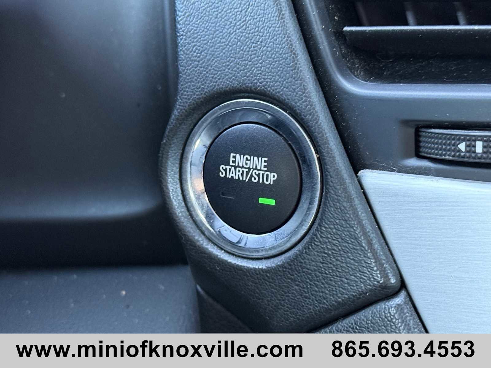 Used 2018 GMC Yukon SLT w/ Open Road Package image 20