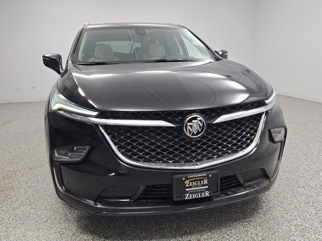 Used 2022 Buick Enclave Avenir w/ Avenir Technology Package image 5